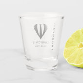 Moderne minimale Groomsman Naam Bruiloft Feest Gif Shot Glas (Achterkant)