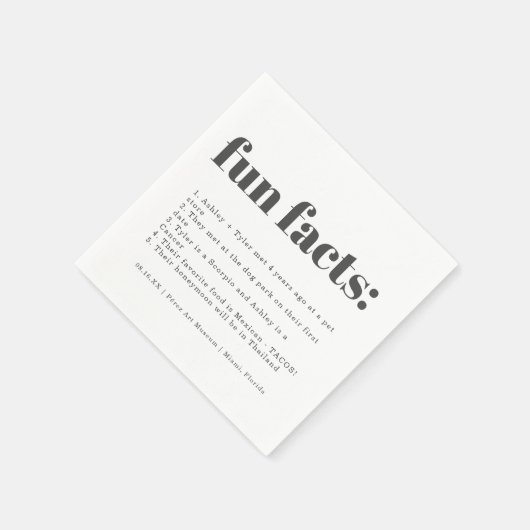 Moderne minimale houtskool | Fun Facts Wedding Servet (Hoek)