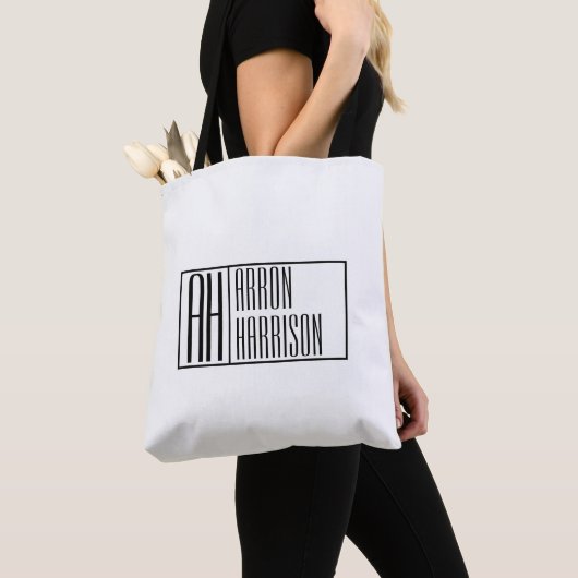 Moderne minimale Initialen en Logo naam Tote Bag (Dichtbij)