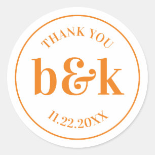 Moderne minimale monogram Initiaal Oranje huwelijk Ronde Sticker