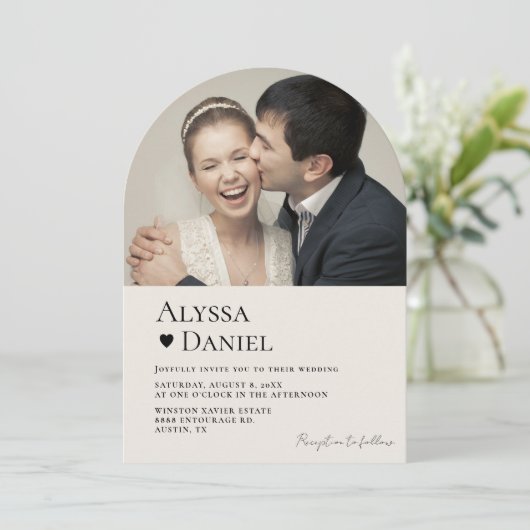 Moderne Minimale Neutrale Foto QR-code Trouwen Kaart (Staand voorkant)