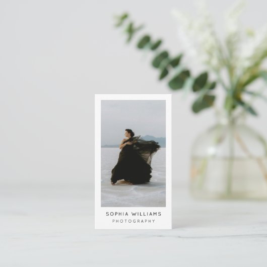 Moderne minimale professionele foto QR-code Visitekaartje (Staand voorkant)