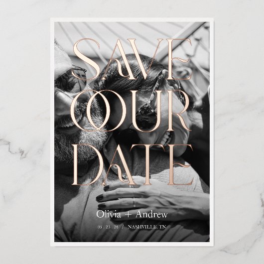 Moderne minimale redactionele stijl foto opslaan v folie uitnodiging (Voorkant)