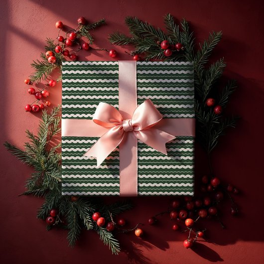 Moderne Minimale Retro Wavy Groen & Roze Streep Cadeaupapier