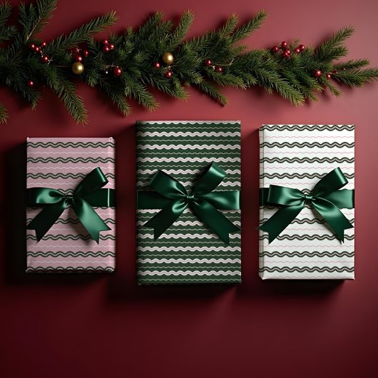 Moderne Minimale Retro Wavy Groen & Roze Streep Inpakpapier Vel