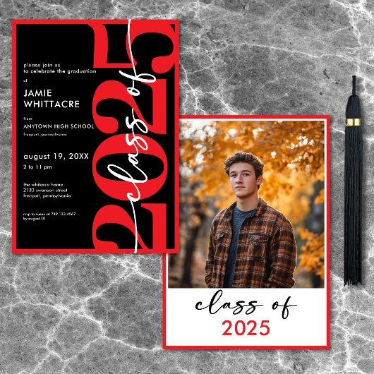 Moderne Minimale Rode Typografie Graduation Party Kaart