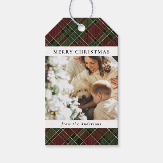 Moderne Minimale Rood & Groen Kerst Familie Foto Cadeaulabel (Voorkant)