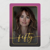 Moderne minimale roze foto 50ste verjaardag folie uitnodiging (Voorkant)