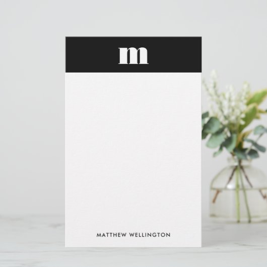 Moderne minimale Solid Black Monogram Briefpapier (Staand voorkant)