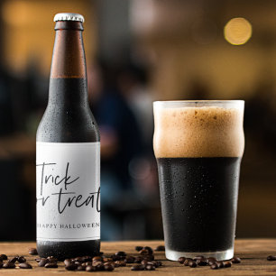 Moderne minimale troep en behandeling   Happy Hall Bier Etiket