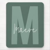 Moderne minimale typografie monogram salie groen muismat (Voorkant)
