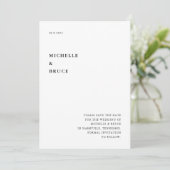 Moderne Minimale Typografie Zwart-wit Bruiloft Save The Date (Staand voorkant)
