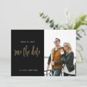 Moderne minimale Typografische Foto zwart Save The Date (Staand voorkant)