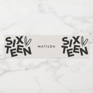 Moderne minimale vette typografie 16e verjaardag waterfles etiket