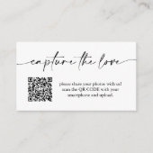 Moderne minimalist Capture The Love Wedding QR-cod Informatiekaartje (Voorkant)