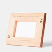 Moderne minimalist op mijn eerste schooldag gegraveerde lijstjes (Links)