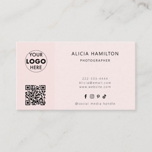 Moderne minimalist | QR-code & Logo | Blush Pink Visitekaartje (Voorkant)
