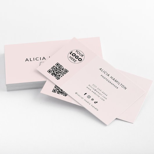 Moderne minimalist | QR-code & Logo | Blush Pink Visitekaartje