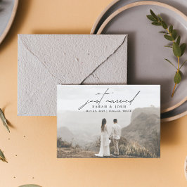 Moderne minimalist trouwde gewoon 3 foto's met een aankondiging