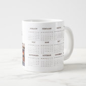 Moderne minimalistische 2025 aangepaste fotokalend grote koffiekop (Voorkant rechts)