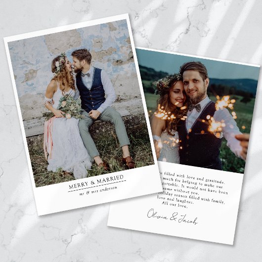 Moderne minimalistische 2 foto vrolijk en getrouwd feestdagenkaart