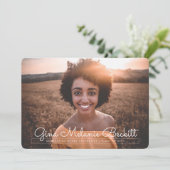 Moderne minimalistische aankondiging van Afstudere (Staand voorkant)