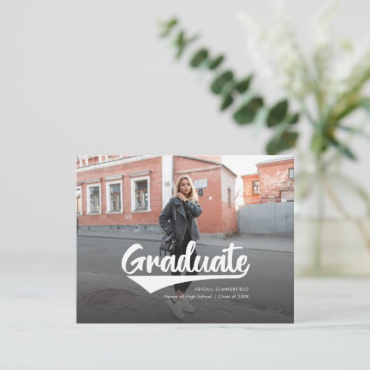 Moderne minimalistische Afstuderen 2 Aankondiging  (Staand voorkant)