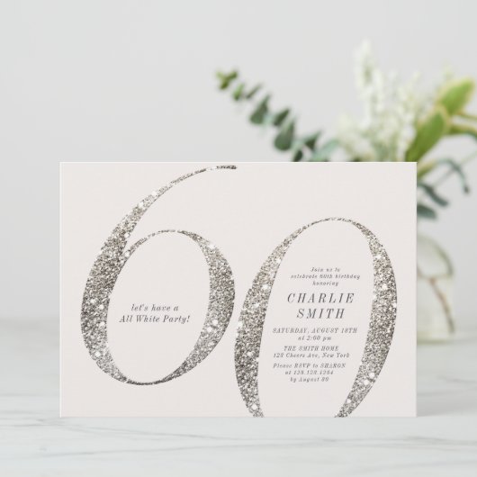 Moderne minimalistische all white party 60e verjaa kaart (Staand voorkant)