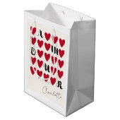 Moderne minimalistische Amour Heart Valentijnsdag Medium Cadeauzakje (Achterkant Gekanteld)
