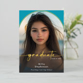 Moderne Minimalistische Aqua Folie Afstudeerrondsc Folie Uitnodiging (Staand Voorkant)