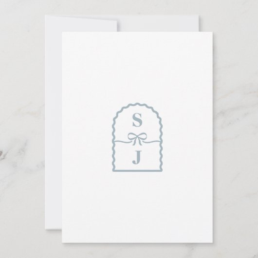 Moderne minimalistische blauwe strikken & linten b kaart (Achterkant)