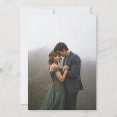 Moderne minimalistische bloemperzik kleur bruiloft kaart (Achterkant)