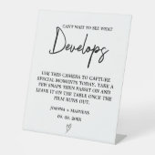 Moderne minimalistische bruiloft verwijdering came reclamebord met voetstuk (Voorkant)