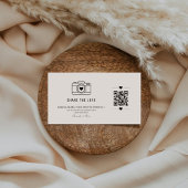 Moderne minimalistische Capture The Love QR-code Informatiekaartje
