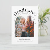Moderne minimalistische Casual foto Twin afstudere Aankondiging (Staand voorkant)