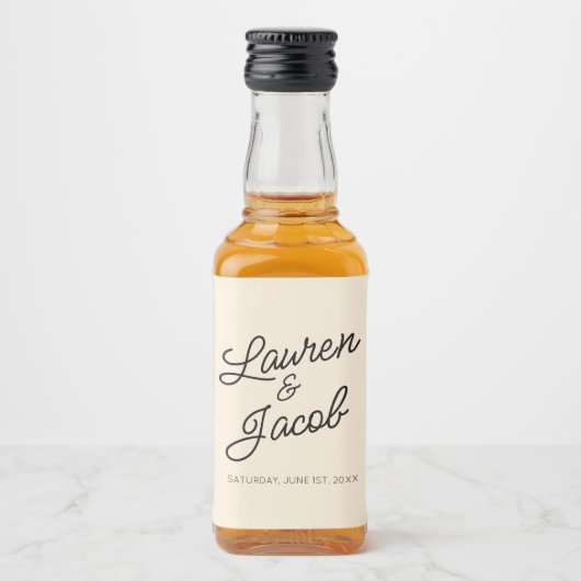 Moderne minimalistische champagne bruiloft mini likeurfles etiket (Voorkant)