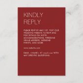 Moderne minimalistische Crimson rode bruiloft RSVP Kaartje (Voorkant)