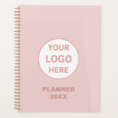Moderne minimalistische Custom Logo Blush Pink Bus Planner (Voorkant)