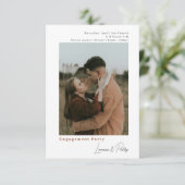 Moderne minimalistische eenvoudige 2-foto bruiloft kaart (Staand voorkant)