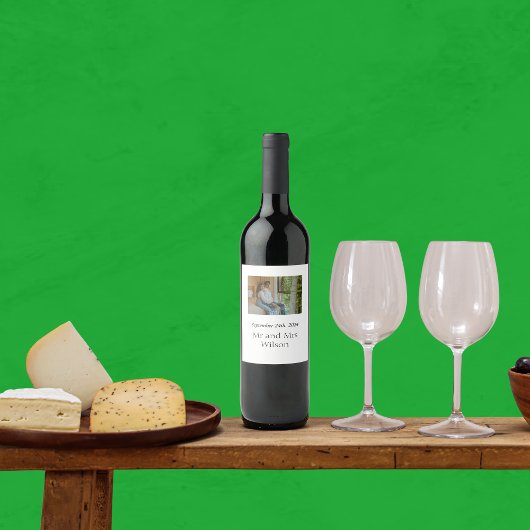 Moderne minimalistische elastische elegante plaatj wijn etiket