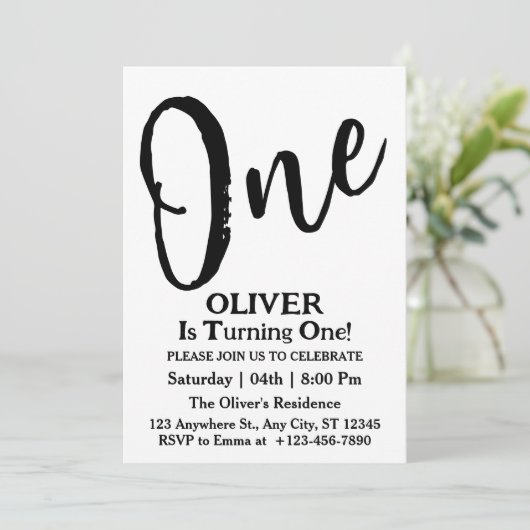 Moderne minimalistische elegante 1e verjaardag fot kaart (Staand voorkant)