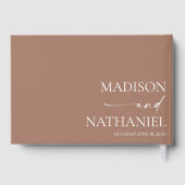 Moderne minimalistische elegante Mocha Mousse brui Gastenboek (Achterkant)