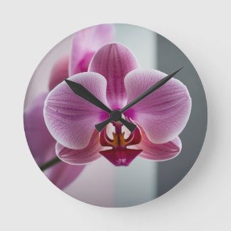 Moderne minimalistische elegante  ronde klok