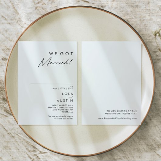 Moderne minimalistische evolutieaankondiging kaart