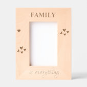 Moderne minimalistische familie is alles gegraveerde lijstjes (Voorkant)