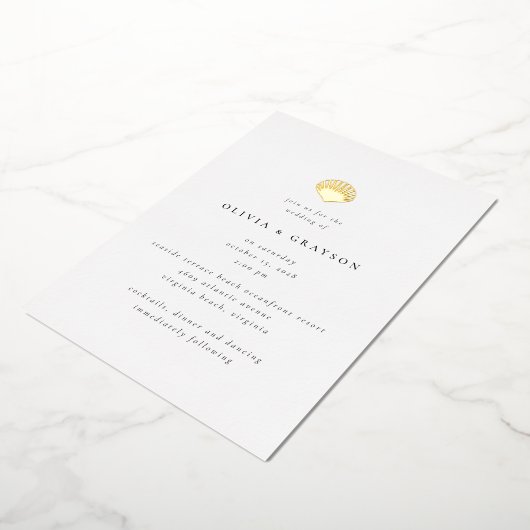 Moderne minimalistische Folie bruiloft tussen ridd Folie Uitnodiging (Gedraaid)