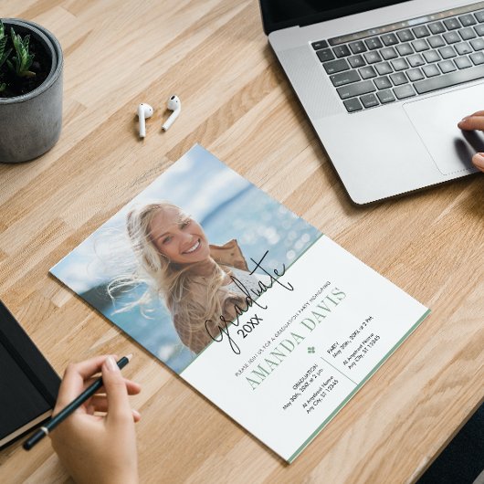 Moderne minimalistische foto afstudeerfeest uitnod kaart