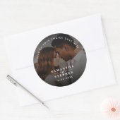 Moderne minimalistische foto bruiloft aangepaste t ronde sticker (Envelop)