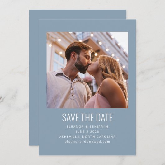 Moderne minimalistische foto bruiloft Dusty Blue Save The Date (Voorkant / Achterkant)