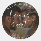 Moderne minimalistische foto bruiloft liefde is zo ronde sticker (Voorkant)